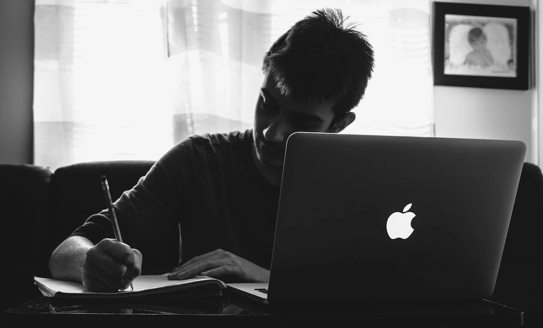 dimitar donovski cIG6MZFamyU unsplash